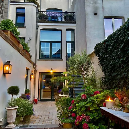 Huyze Elimonica Bed & Breakfast Ostend