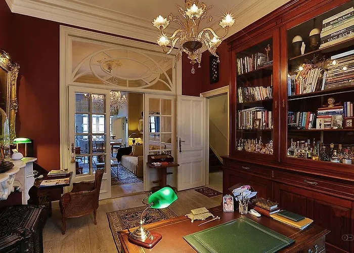 Bed & Breakfast Huyze Elimonica 4*